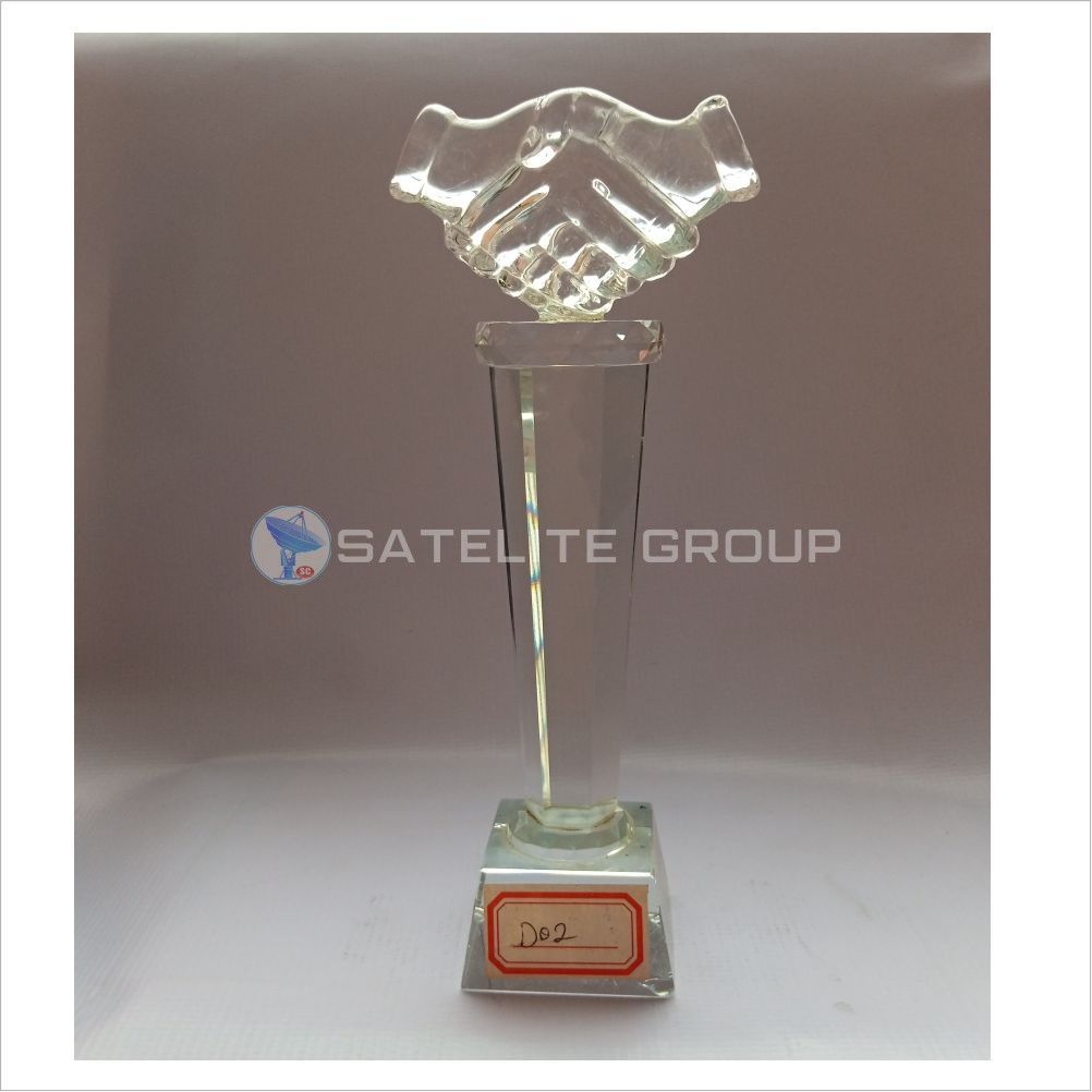 d02 glass award