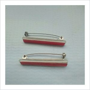 Red name tag pin with gum